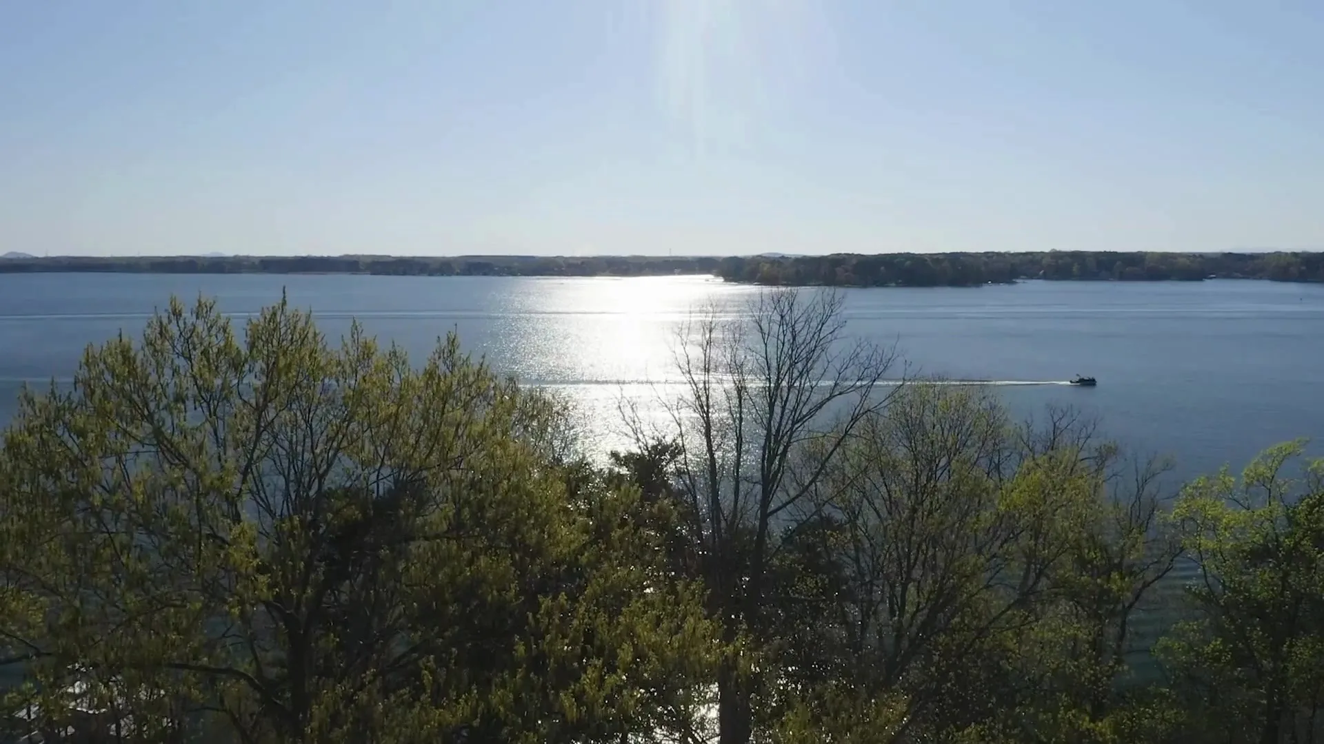 Boating & Water Sports lifestyle on Lake Norman