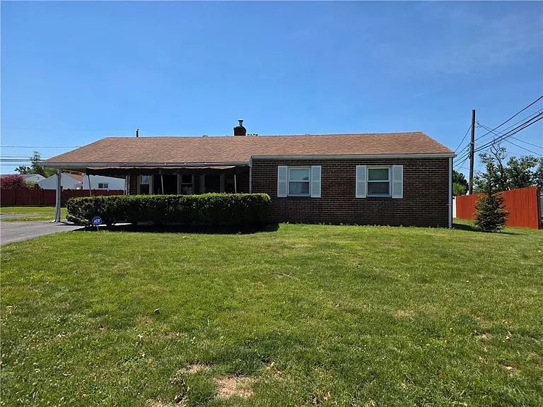 Recently sold home at 3134 Roxford Rd in Allentown, PA