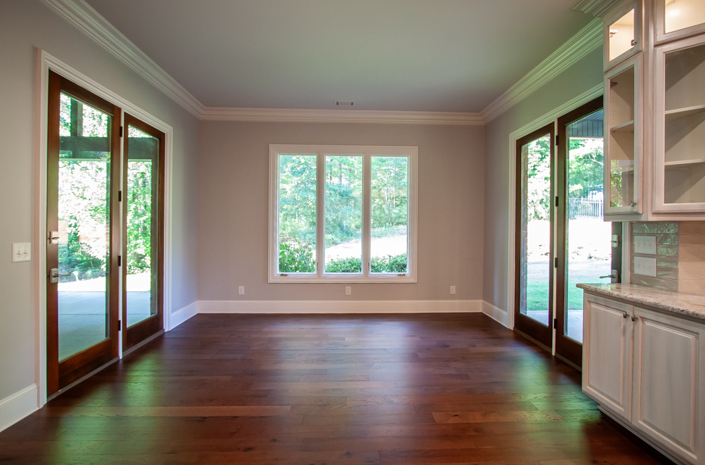 Bedroom with comfortable living space