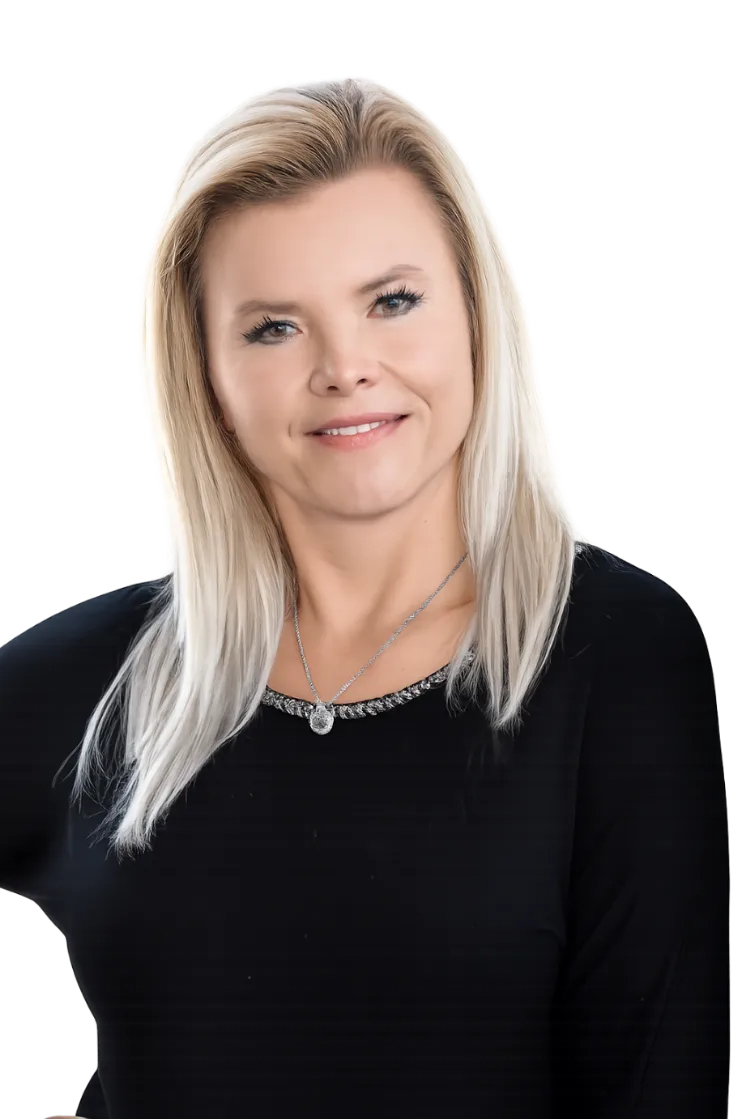 Susan Nevel, REALTOR with AZ and Associates, serving the Phoenix metropolitan area