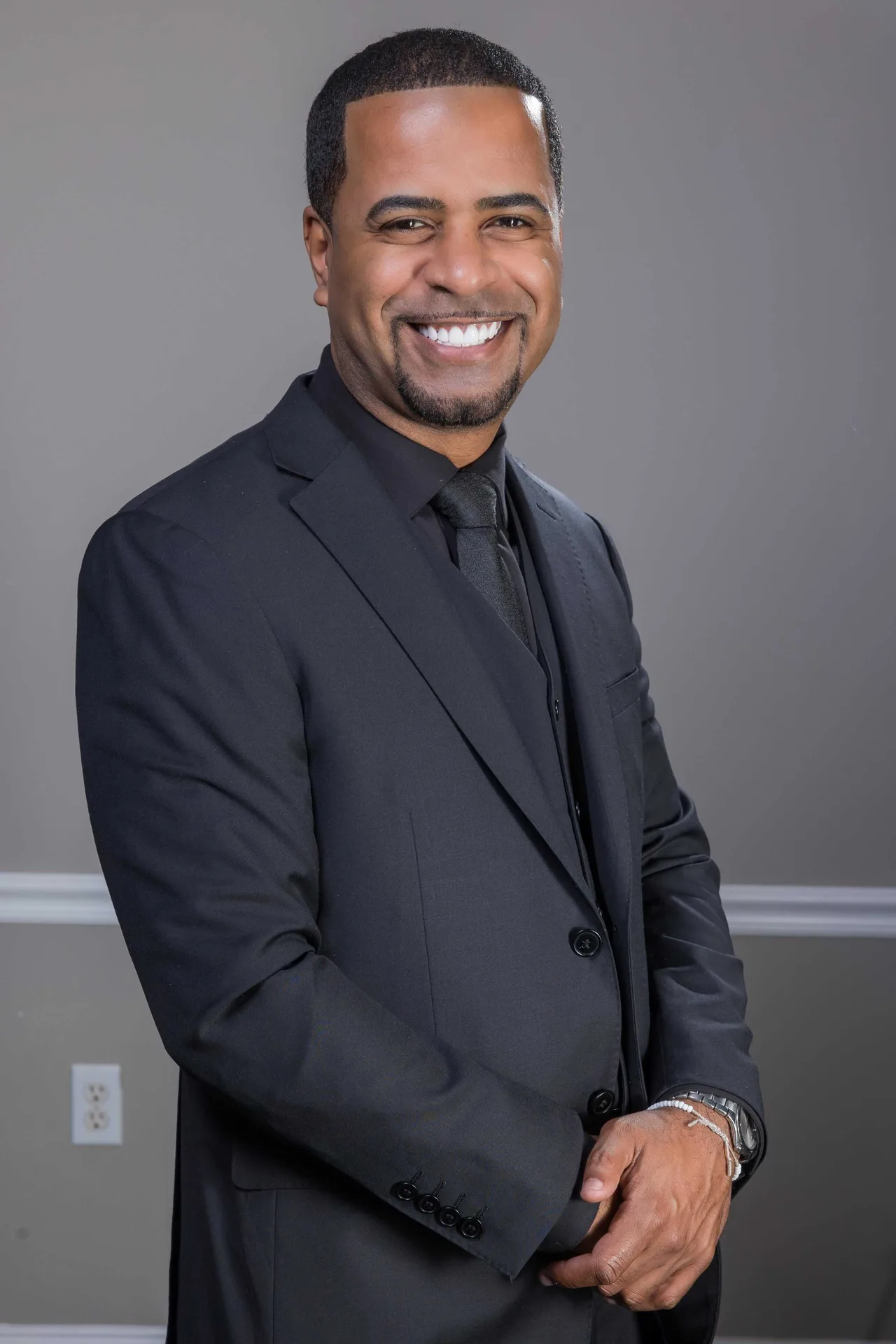 Johnny Rodriguez, Realtor with Realty One Group Legend