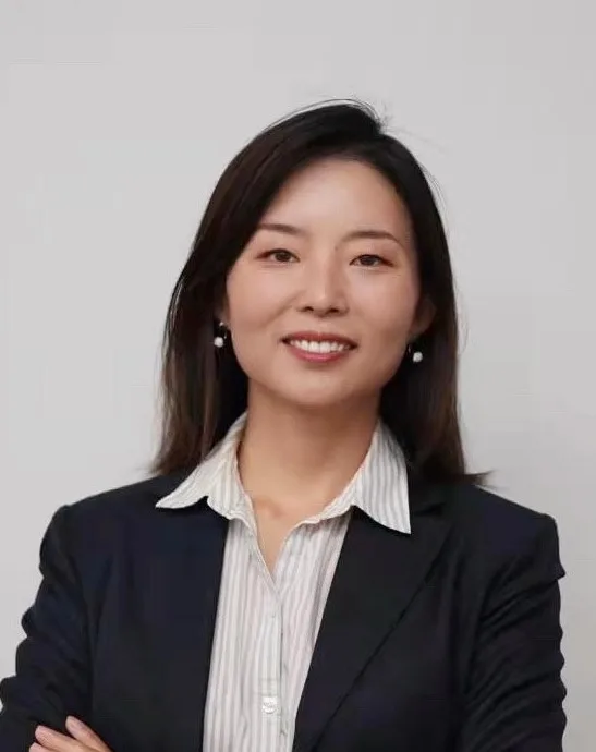 Professional headshot of Zheng “Scarlett” Shen, Southern California real estate professional with JC Pacific Corp