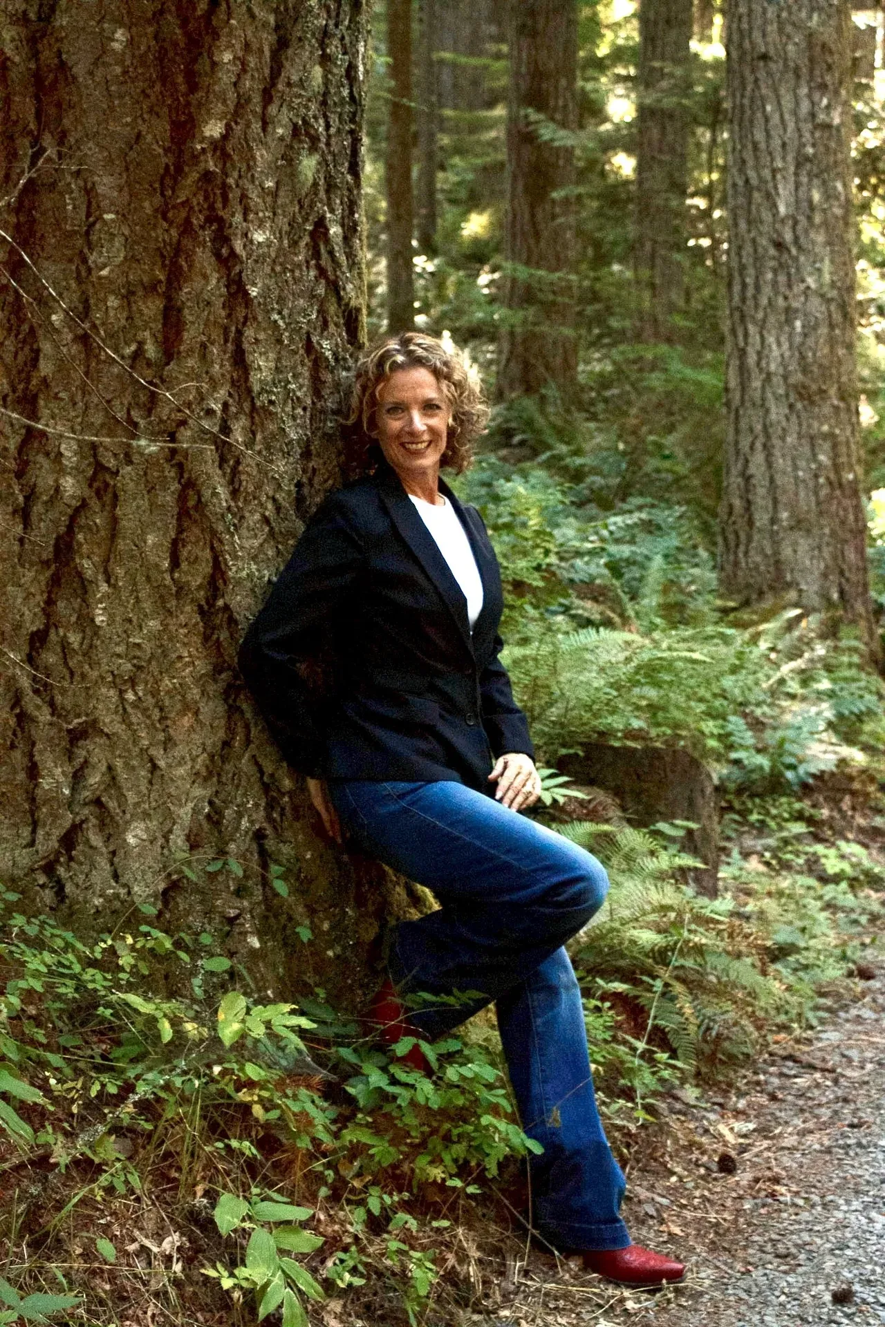 Lisa Hinkle, Realtor headshot