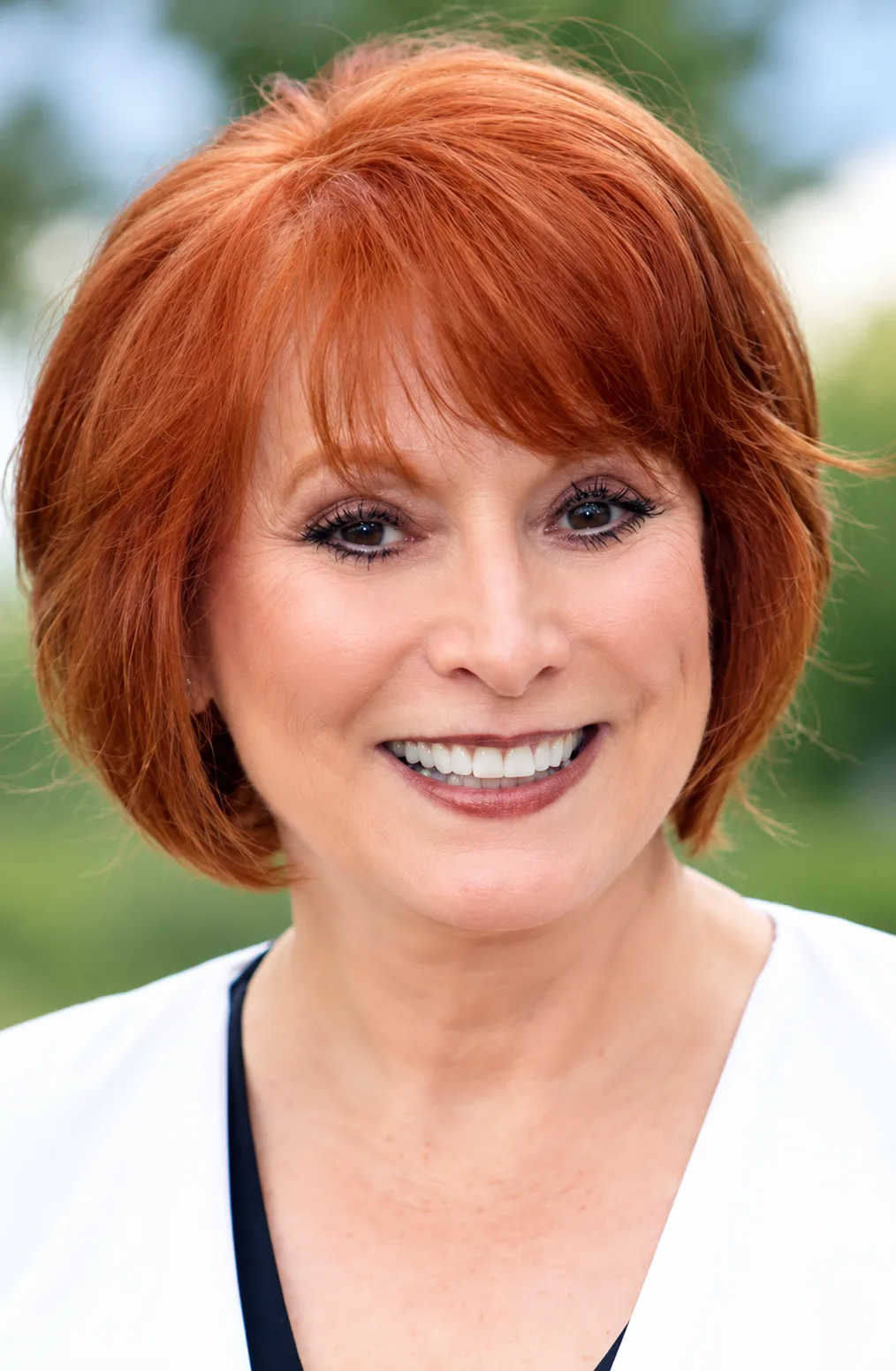 Dr. Arlene Drake, PhD, LMFT, a California psychotherapist specializing in trauma therapy for adult survivors, in a professional headshot