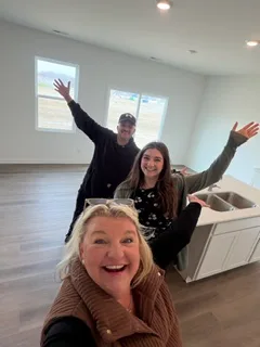Just closed! with the client Holly helped