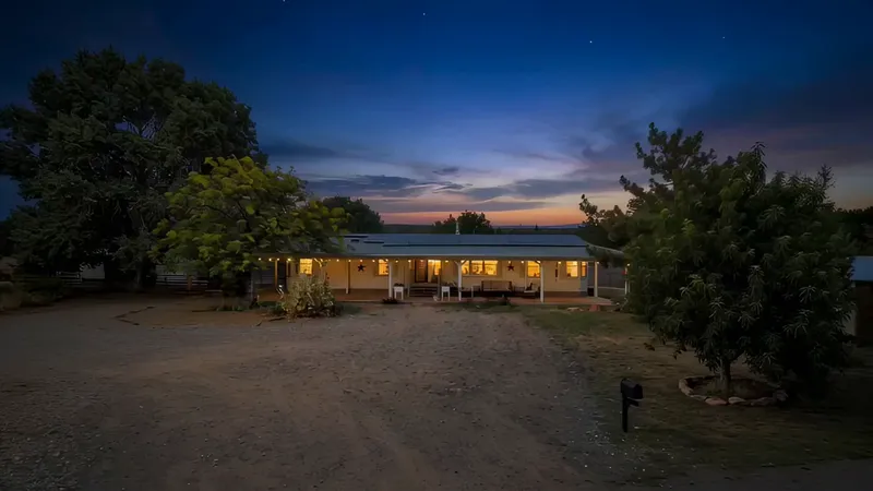 Video walkthrough thumbnail of the horse property at 191 N Cornerstone Way in Star Valley Arizona